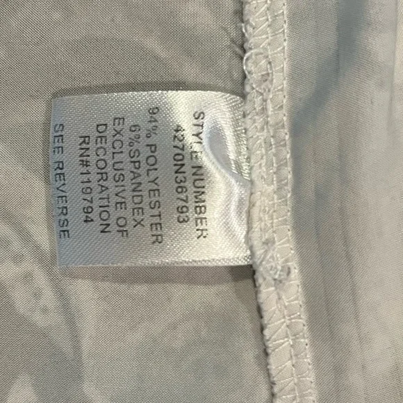 Summer blouse - Picture 7 of 8